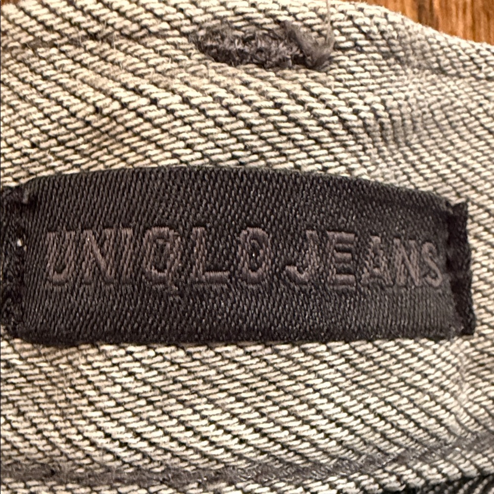 Uniqlo Gray Wide Leg Jeans 30 Waist Heavy Cotton Minimalist Denim - Picture 2 of 13